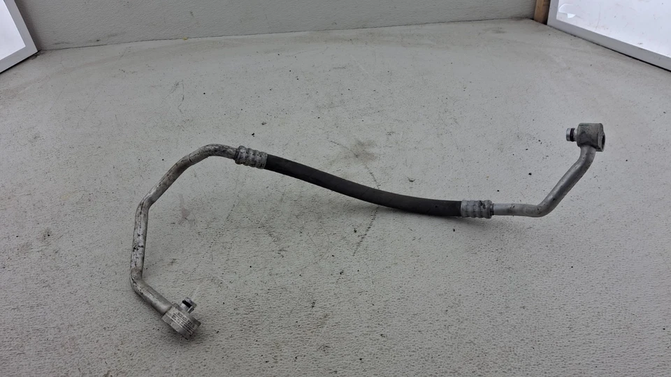 2013-2014 Volkswagen Passat AC discharge hose OEM - Image 1 of 4