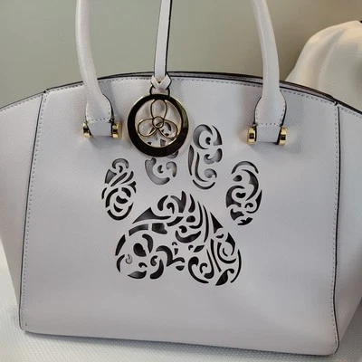 Bolso de mano/cartera recortada con estampado de pata de sitio de rescate de animales, ciruela o negro @ 16x10x4 pulgadas Foto 1 de 4