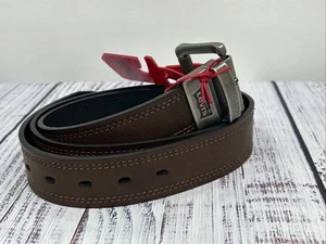 NWT Levi's Men's Reversible Belt Size L 38-40" Black Brown Synthetic Leather - Picture 1 of 6