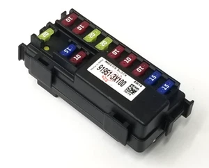 Kia Engine Module System Box Engine Fuse Box EMS Box 91951-3X100 OEM New - Picture 1 of 6