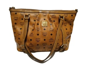 MCM Visetos Schultertasche aus PVC Canvas - Bild 1 von 9