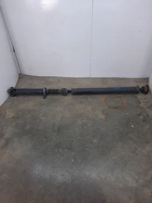 Nissan Titan XD 2017-2019 eje de transmisión trasero 139,8" WB PN-37300EZ00D OEM Foto 1 de 4