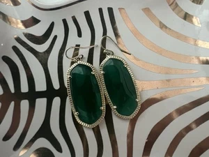 Classic Emerald Green Kendra Scott Earrings - Picture 1 of 3