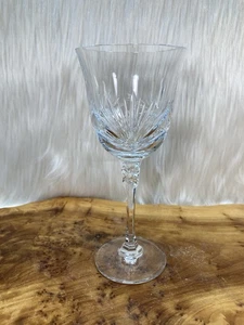 Towle “Candlelight” Wine Glass 24% Lead Crystal 7.5” Tall DAMAGED READ - Picture 1 of 14