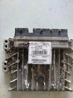 Centralina motore RENAULT MEGANE III Grandtour KZ0/1 237100914R 31938518 - Immagine 1 di 4