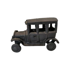 Vintage Cast Iron Model T Ford Sedan Toy Car - Picture 1 of 12