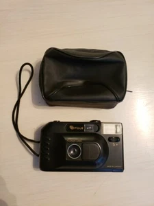 Fuji DL-7 Film Camera Drop in Loading Black Portable Point & Shoot 35mm Lens  - Picture 1 of 14
