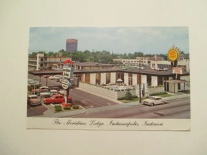 Indianapolis Indiana Postcard Meridian Lodge Motel Hotel Roadside IN - Picture 1 of 2