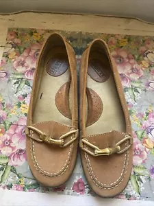 Mocassin mocassins en cuir BORN 8M chaussures marron chameau femmes - Photo 1/4