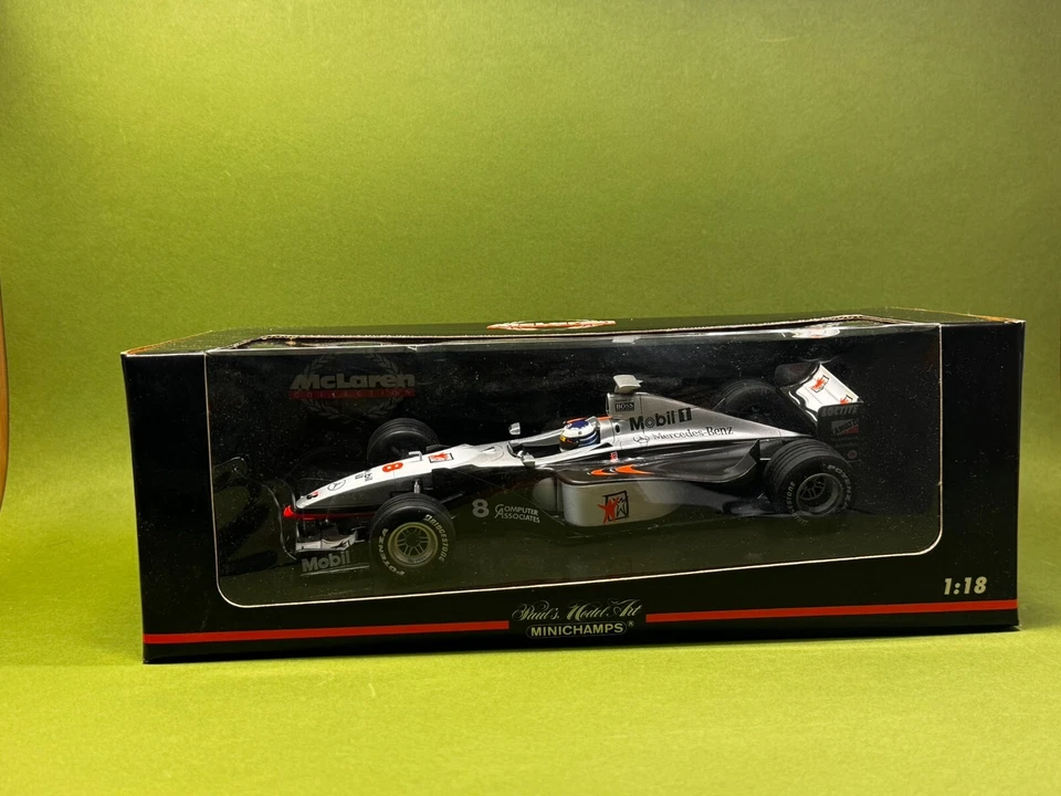 Minichamps - Mika Hakkinen 1998 World Champion - F1 1:18 McLaren Mercedes - Image 1 of 1