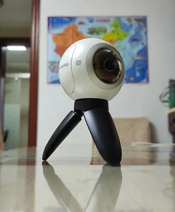 Samsung Gear 360 High Resolution VR Camera (Preowned) - Picture 1 of 1