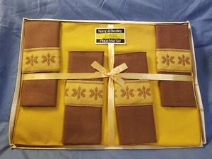 NOS Kemp & Beatley Place Mat Set - 4 Napkins, 4 Placemats - Picture 1 of 4