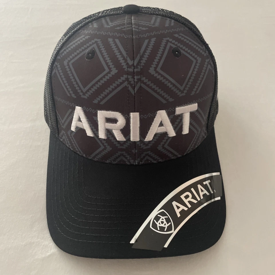 Gorra de malla ajustable Ariat para hombre (negro azteca, talla única) Foto 1 de 4