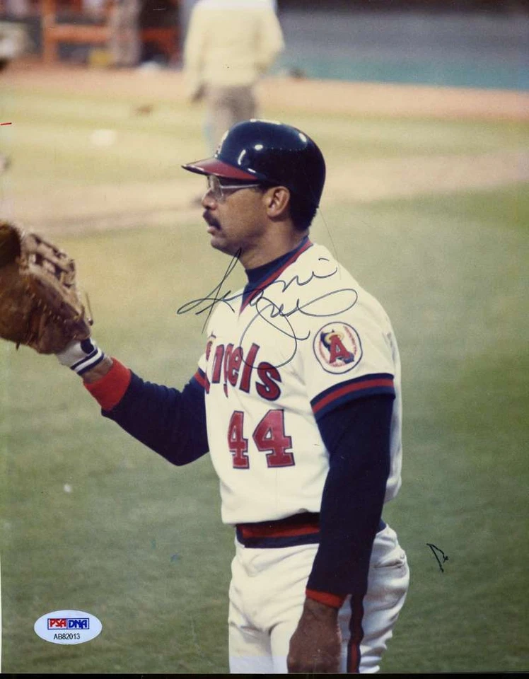 Reggie Jackson 1986 Psa/dna Signed Original Image 1/1 8x10 Photo Autograph - Image 1 of 1