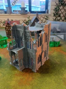 Domina Ferrum Sci-Fi Gothic Ruined Building 2 Scenery - Picture 1 of 5