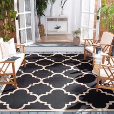 SAFAVIEH Indoor Outdoor CY6243-266 Courtyard Black / Beige Rug