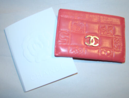 RARE pre-owned guaranteed authentic HOT PINK calfskin CHANEL credit card wallet