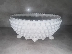 Large 8.5" Wide Vintage Fenton Milk Glass Scalloped Edge Hobnail 3 Footed Bowl - Picture 1 of 12