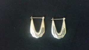 Pierced Earring 925 Silver U shaped drape design straight stem closure - Bild 1 von 12