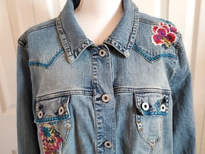 Giacca denim ricamata taglie forti 18/20 leggera invecchiata Pkts boho hippie contadino - Foto 1 di 11