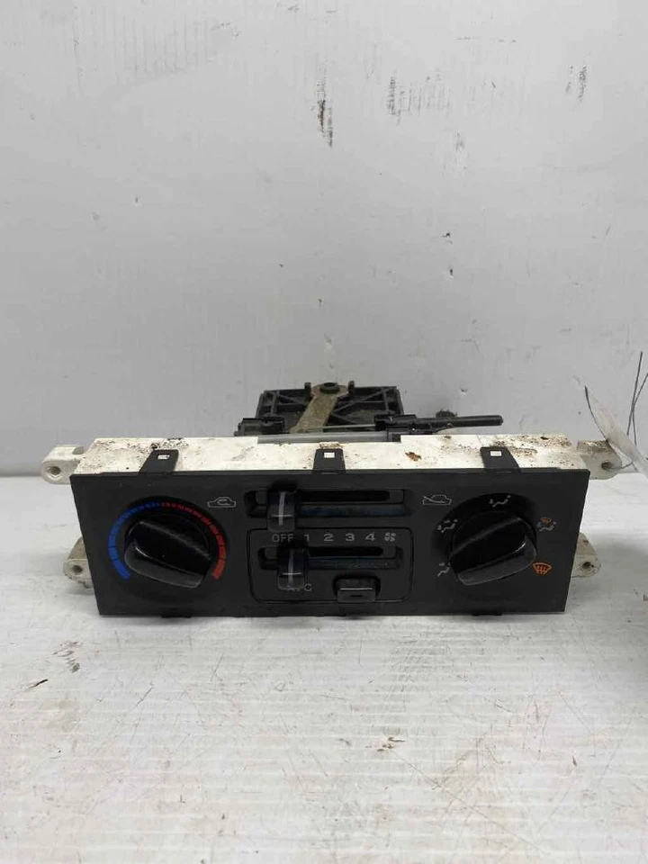 Subaru Forester 2001 calefacción control de aire acondicionado Foto 1 de 1