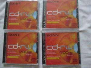Sony CD -RW 700MB 4x - 10x Compatible - 80 min - 4 Cds NEW SEALED - Afbeelding 1 van 3