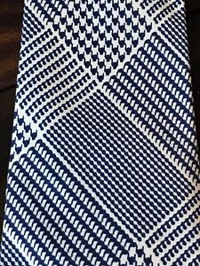 Brooks Brothers Blue And White Glen Check Houndstooth Silk Tie Italy