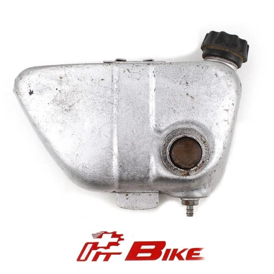 Tanque de aceite lateral Yamaha usado YG1 YGS1 YJ1 YJ1K YJ2 YJ2S  Foto 1 de 4