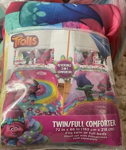 Trolls Reversible 2-in-1 Twin/Full Comforter - Picture 1 of 1