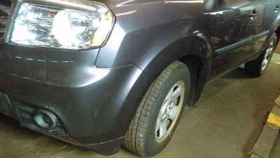 Enfriador de aceite de transmisión automática Honda Pilot 14 3,5 litros AWD Foto 1 de 4