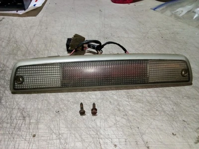 Третий стоп-сигнал грузовой фонарь для пикапа Dodge Ram 1994 - 01 годов выпуска работает 55054848 - Изображение 1 из 4