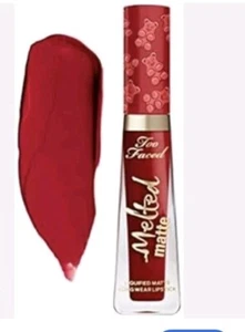 Rossetto liquido Too Faced Cinnomon Bear - Foto 1 di 2