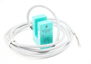 Pepperl + Fuchs 03798S SJ15-WS 20-250VAC Induktiver Schlitzsensor -used- - Picture 1 of 6