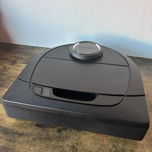 Neato Robotics Botvac D5 App Controlled Navigating Robot Vacuum - Unit Only - Picture 1 of 17