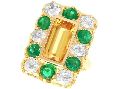 Antiguo anillo de vestir de oro amarillo y diamantes esmeralda de 3,45 quilates con topacio y 1,86 quilates Foto 1 de 4