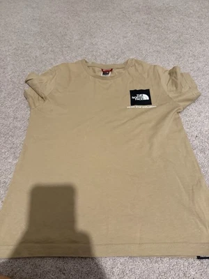 Boys North Face T-shirt, Size L - Image 1 of 4