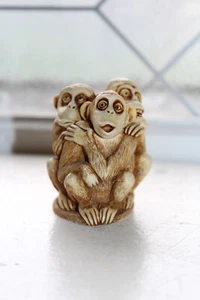 Harmony Kingdom Monkey Orangutan Inside Joke Treasure Trinket Box - Picture 1 of 4