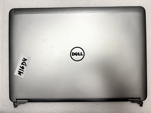 Dell Latitude E6440 - 14 in Cover Lid w/Bezel Cables & Hinges - 0M16D4 - Picture 1 of 3