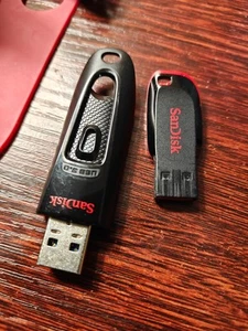 Sandisk 16GB + 32 GB USB Flash Driver - Picture 1 of 2