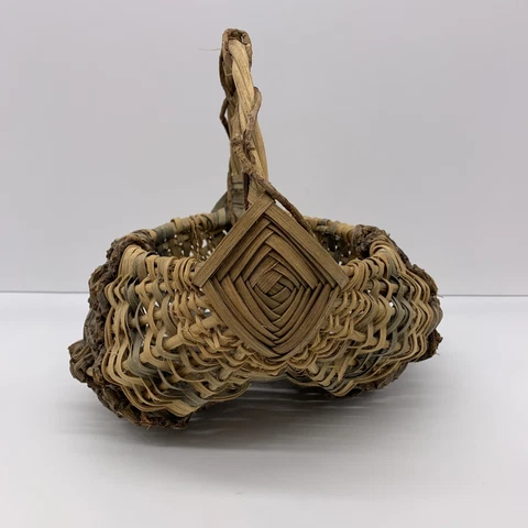 Eye Of God Rustic Twig & Rattan Buttocks Basket 10”   Handmade Woven Primitive Cover