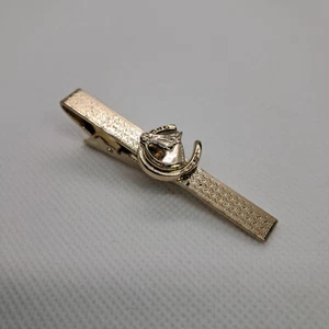 Barra de clip de corbata vintage con diseño de cabeza de caballo en tono dorado hecha en Inglaterra - Imagen 1 de 5
