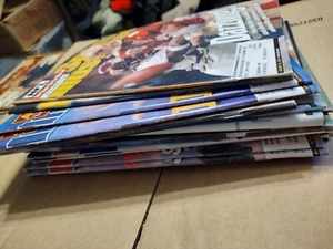 2000 Sports Illustrated Lot of 16 Football Covers Michael Vick Kurt Warner  - Picture 1 of 17