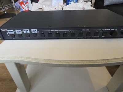 EXTRON MPS-112 MPS SERIES MEDIA PRESENTATION SWICHER - Image 1 of 2
