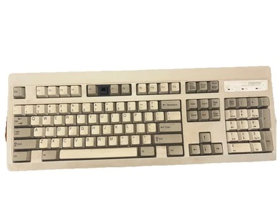 Early Model Compaq Keyboard RT101 P/N: 119459-001D - Image 1 of 4