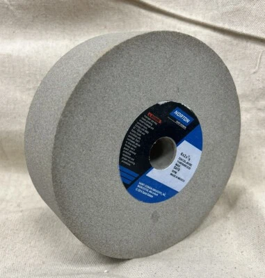Rueda para cuarto de herramientas Norton 66253463771 Alundum 6" x 2" x 7/8" 32A120-J8VBE 5410 RPM Foto 1 de 3