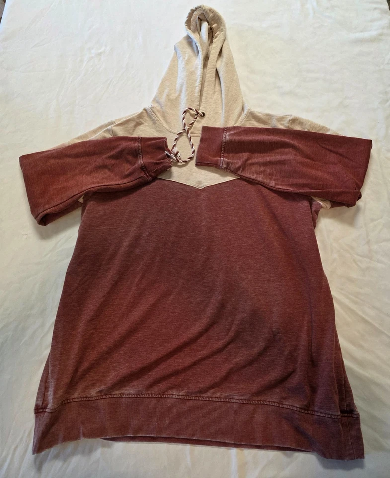 Женская толстовка с капюшоном Maurice's XXL красно-белая осень зима повседневная леденящая кровь - Изображение 1 из 4