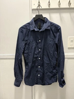 Camisa H&M Para Hombres Mediana Azul Marino Calce Ajustado Fácil Hierro Micro Puntos Abotonados Manga Larga Foto 1 de 4