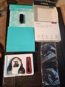Fitbit One Wireless Activity and Sleep Tracker Burgundy FB103BY NIB OPEN BOX-B4A - Picture 1 of 2