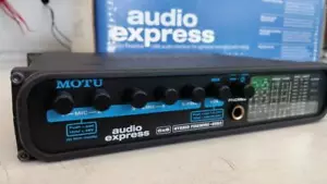 MOTU AUDIO EXPRESS Audio Interface From Japan - Picture 1 of 8