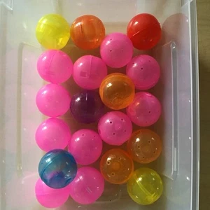 20 Empty - Capsules Gashapon machines Bandai - Japan - Pink Orange Red Yellow - Picture 1 of 3